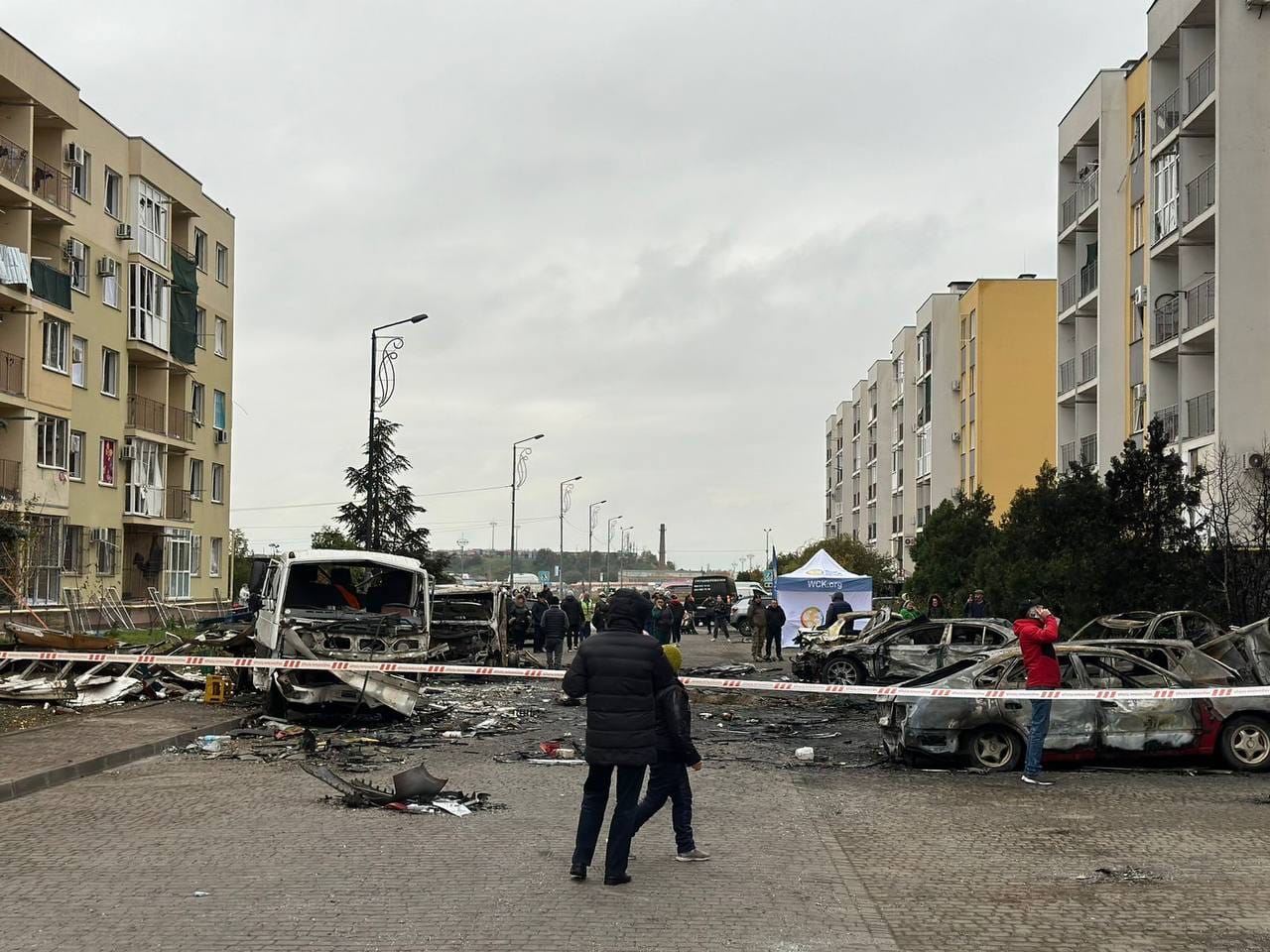 Вночі ворог знову атакував Одесу та район ударними безпілотниками