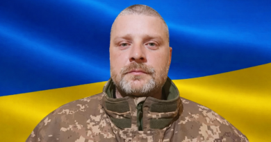 На щиті повернувся додому наш захисник — Непомящий Володимир Володимирович…